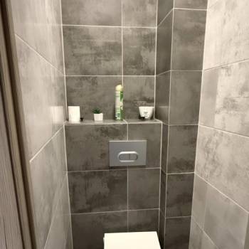 Продается 1-комнатная квартира, 40,4 м²