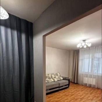 Сдается 1-комнатная квартира, 41,7 м²
