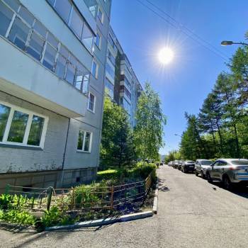 Продается Многокомнатная квартира, 83 м²