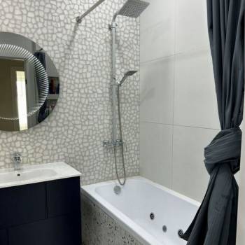 Сдается 2-х комнатная квартира, 72,5 м²