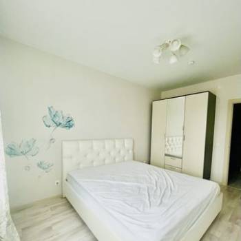 Сдается 1-комнатная квартира, 46,7 м²