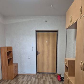 Сдается 1-комнатная квартира, 43 м²