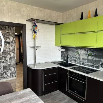 Сдается 1-комнатная квартира, 43 м²
