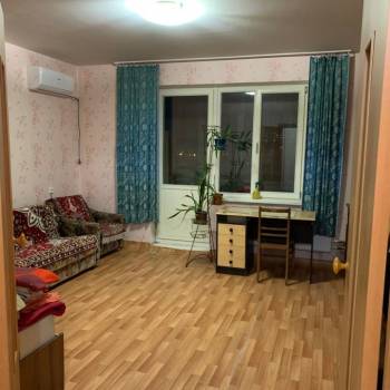 Сдается 1-комнатная квартира, 41 м²