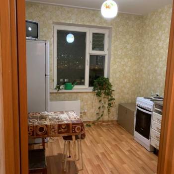 Сдается 1-комнатная квартира, 41 м²