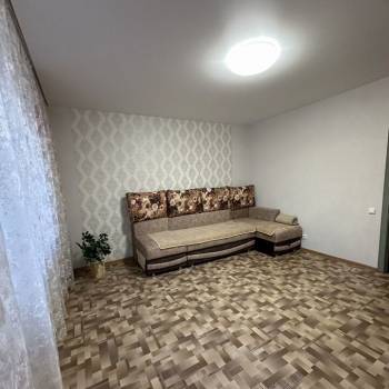 Сдается 1-комнатная квартира, 50 м²