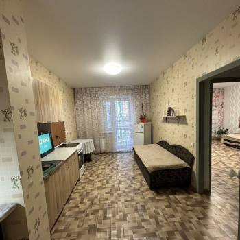 Сдается 1-комнатная квартира, 50 м²