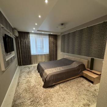 Сдается Многокомнатная квартира, 95 м²