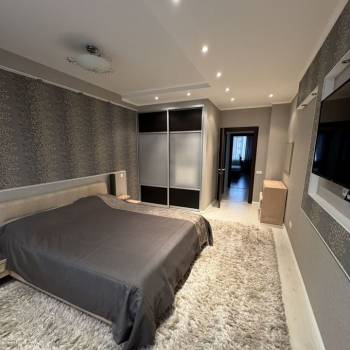 Сдается Многокомнатная квартира, 95 м²