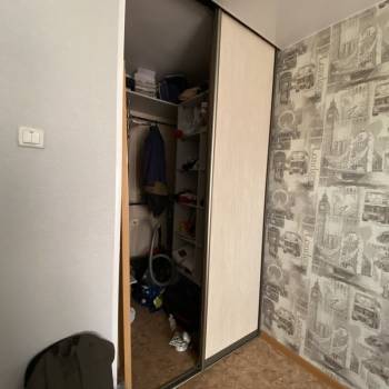 Продается 1-комнатная квартира, 32 м²