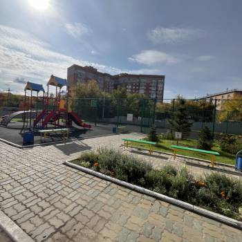 Сдается 1-комнатная квартира, 46 м²