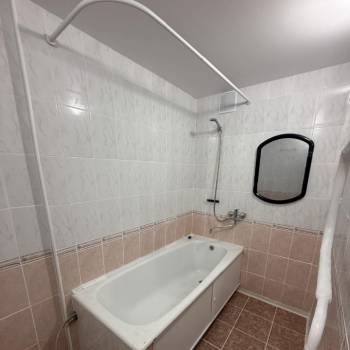 Сдается Многокомнатная квартира, 68 м²