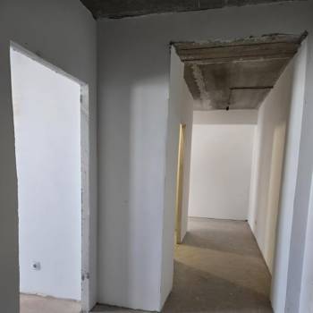 Продается 3-х комнатная квартира, 93 м²