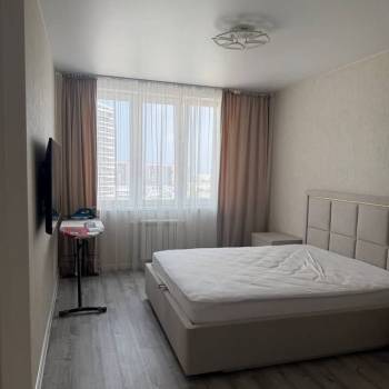Сдается 2-х комнатная квартира, 64 м²