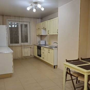 Сдается Многокомнатная квартира, 72 м²
