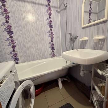 Сдается 1-комнатная квартира, 38 м²