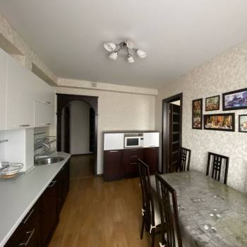 Сдается Многокомнатная квартира, 70 м²