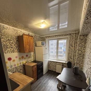 Сдается 1-комнатная квартира, 32 м²