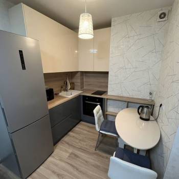 Сдается 1-комнатная квартира, 41 м²