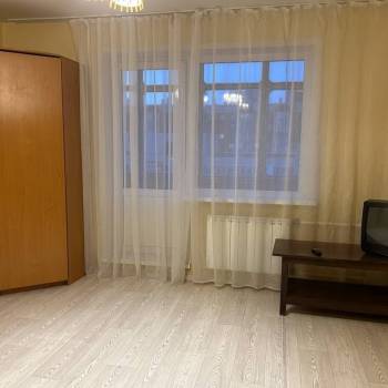 Сдается 1-комнатная квартира, 35 м²