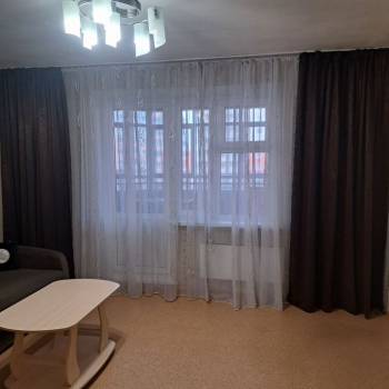 Сдается 2-х комнатная квартира, 70 м²