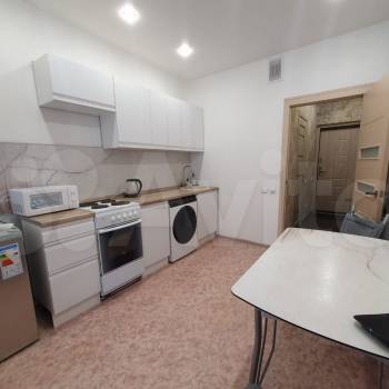 Сдается 1-комнатная квартира, 35 м²