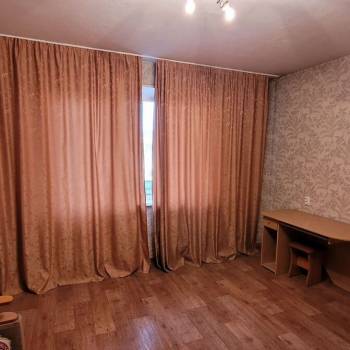 Продается 1-комнатная квартира, 40,8 м²