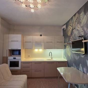 Продается 1-комнатная квартира, 45,2 м²