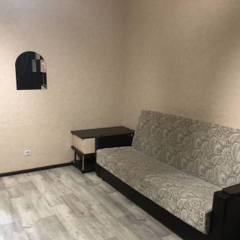 Сдается 1-комнатная квартира, 43 м²