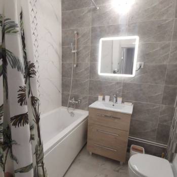 Сдается 1-комнатная квартира, 50 м²