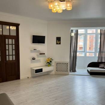 Сдается Многокомнатная квартира, 105 м²