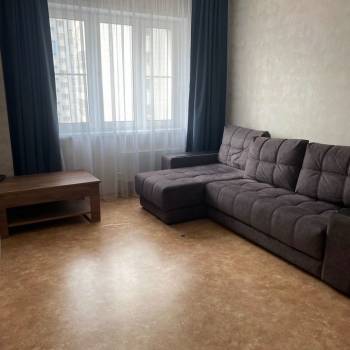 Продается 1-комнатная квартира, 38,8 м²