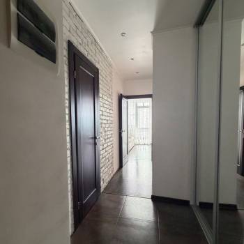 Продается 1-комнатная квартира, 43,5 м²