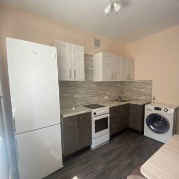 Сдается 2-х комнатная квартира, 60 м²