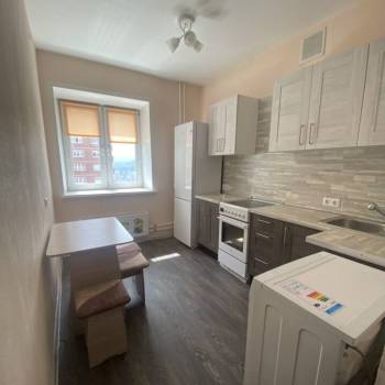 Сдается 2-х комнатная квартира, 60 м²