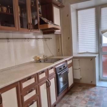 Продается 1-комнатная квартира, 37 м²