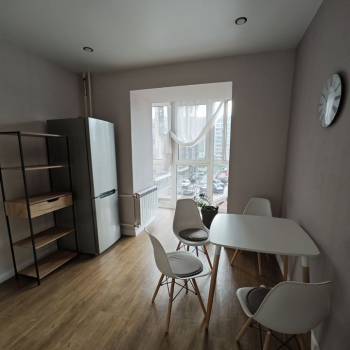 Сдается 1-комнатная квартира, 38 м²
