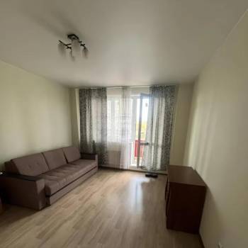 Сдается 1-комнатная квартира, 43 м²