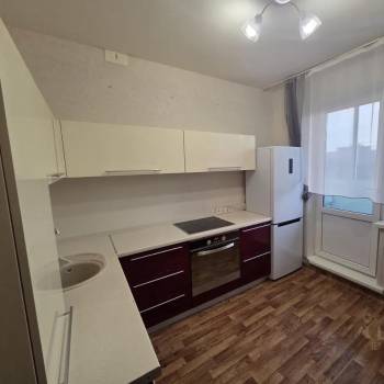 Сдается 1-комнатная квартира, 41 м²