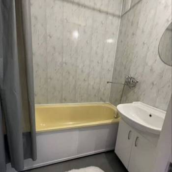 Продается 1-комнатная квартира, 32 м²