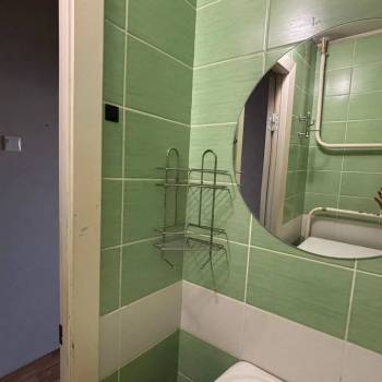 Продается 1-комнатная квартира, 37 м²