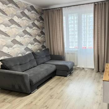 Сдается 1-комнатная квартира, 36 м²