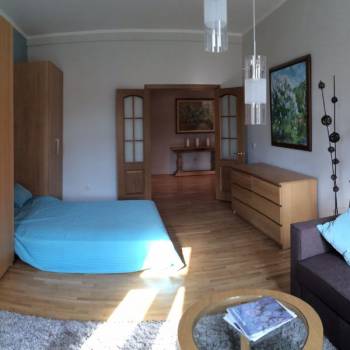 Сдается 1-комнатная квартира, 53 м²