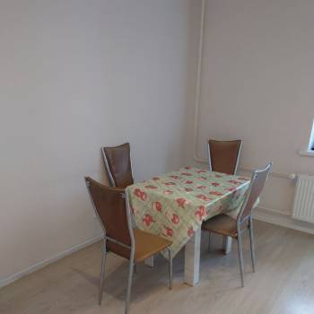 Сдается Многокомнатная квартира, 70,9 м²