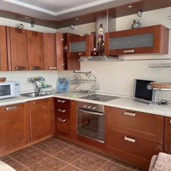 Сдается Многокомнатная квартира, 80 м²