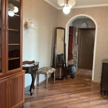 Сдается Многокомнатная квартира, 80 м²
