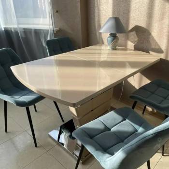 Сдается Многокомнатная квартира, 80 м²