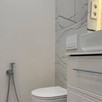 Продается 1-комнатная квартира, 37 м²