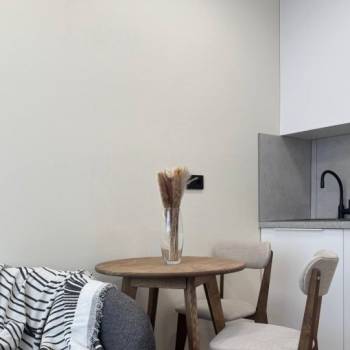 Продается 1-комнатная квартира, 37 м²