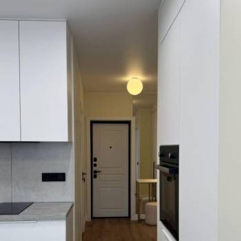 Продается 1-комнатная квартира, 37 м²